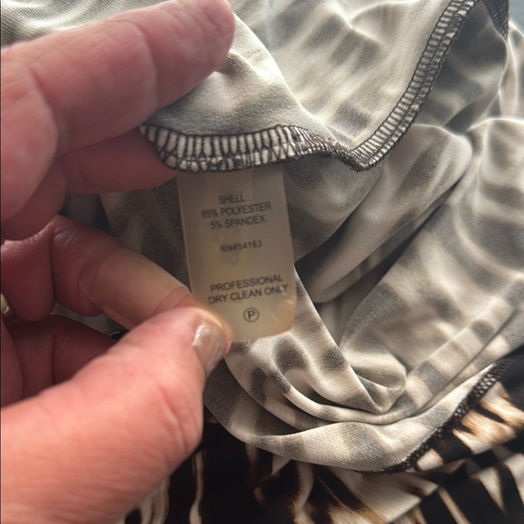 Calvin Klein Black and Cream Long Sleeve Bodycon Dress - Picture 8 of 8